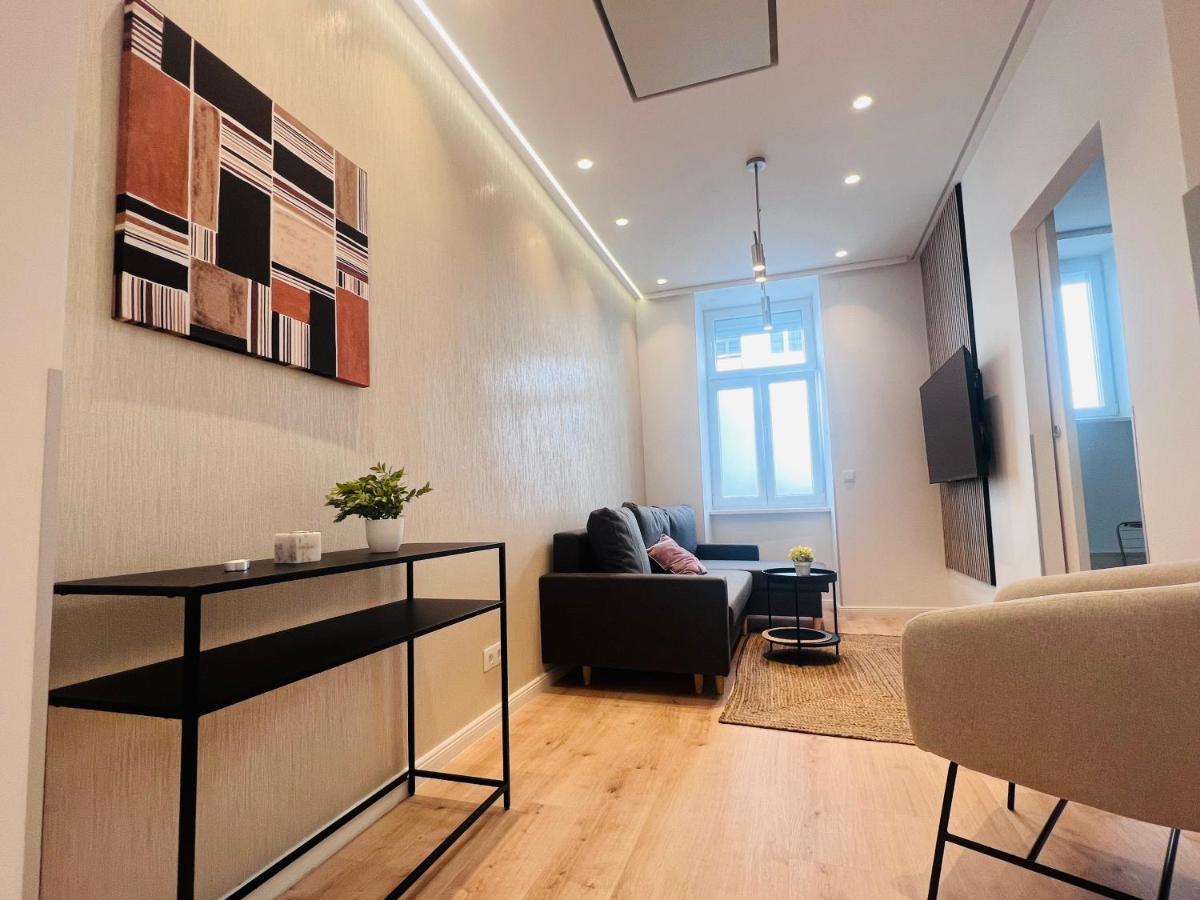 Zeus Design Apartment Schlosspark Schoenbrunn Vienna Exterior photo
